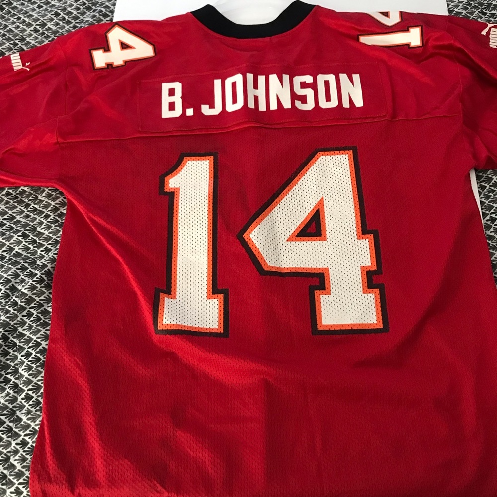 Tampa Buccaneers Jersey - Picture 2 of 4